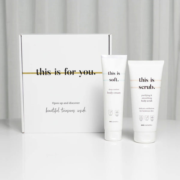 Cadeauset 'this is us.' body scrub (200ml) + body cream (150ml)